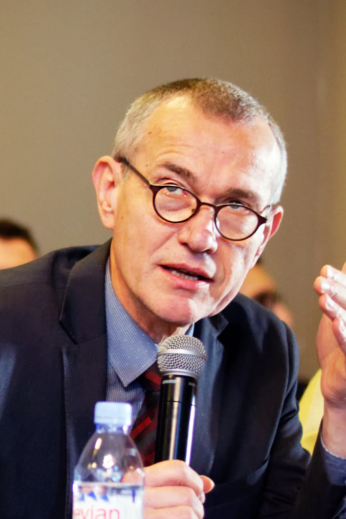 Frank Vandenbroucke op een bijeenkomst van het Jacques Delors Institute in Parijs, 2017