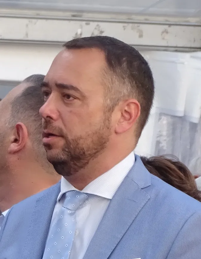 Maxime Prévot, Belgisch minister van Buitenlandse Zaken, die de aanval op het Europese konvooi veroordeelde.